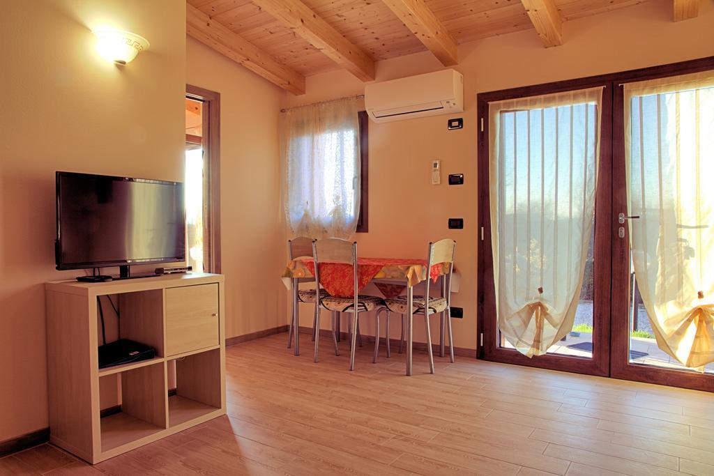 Agriturismo Il Melograno Tessera Exteriör bild