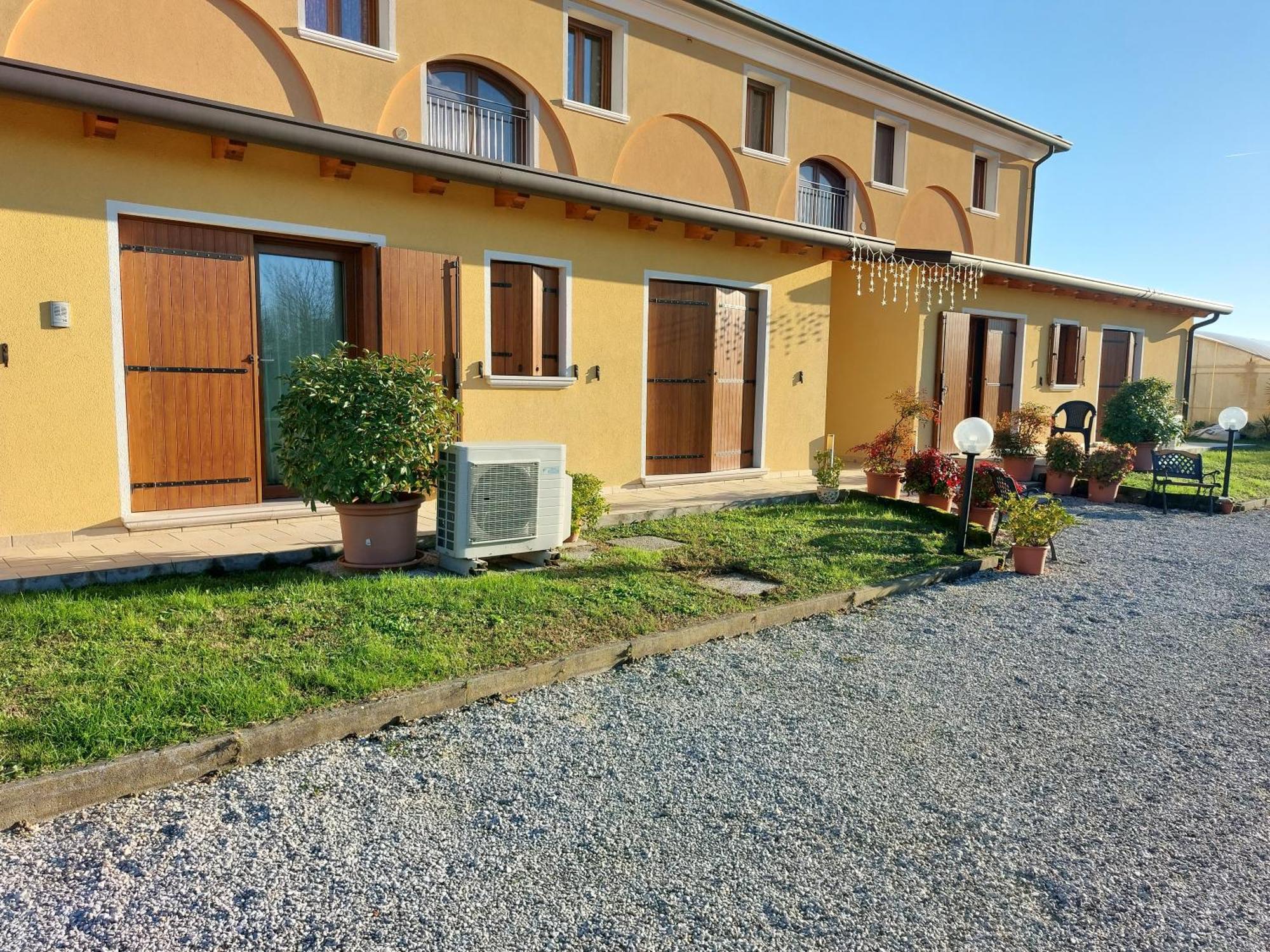 Agriturismo Il Melograno Tessera Exteriör bild