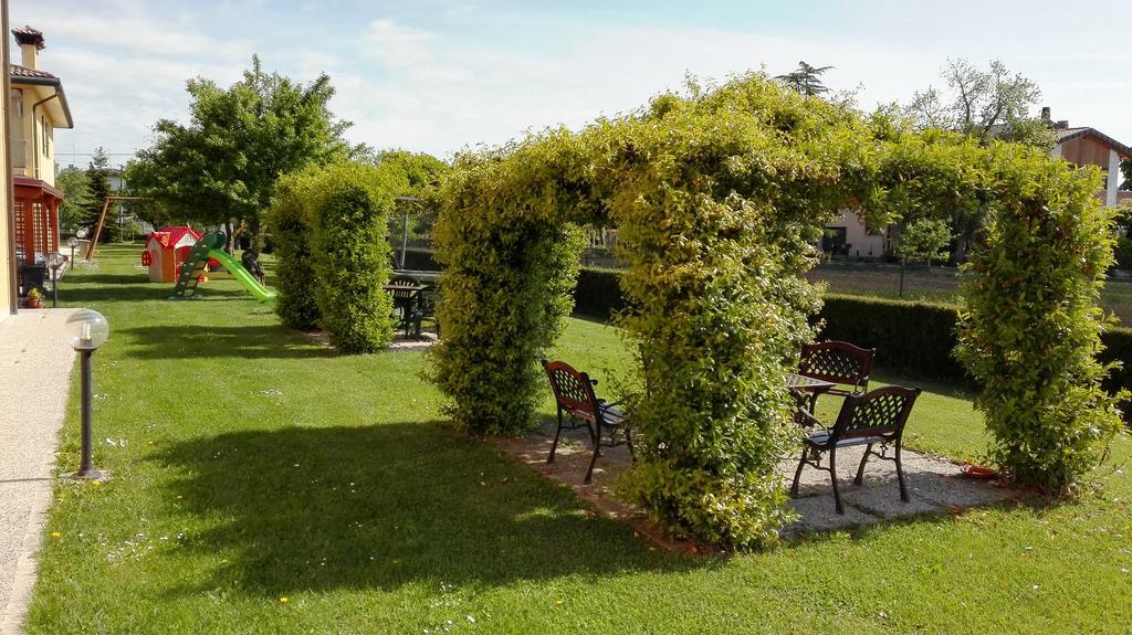 Agriturismo Il Melograno Tessera Exteriör bild