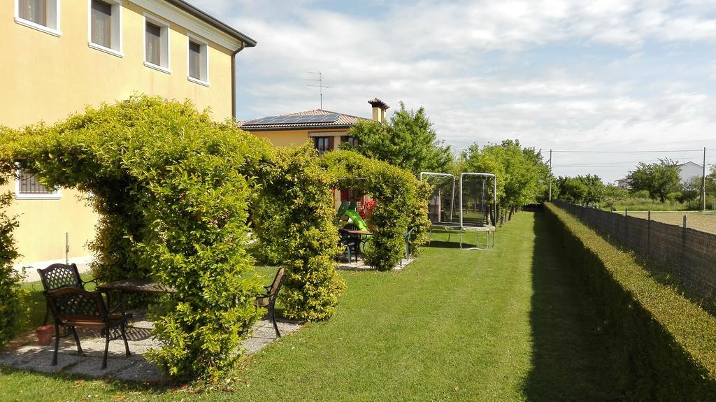 Agriturismo Il Melograno Tessera Exteriör bild